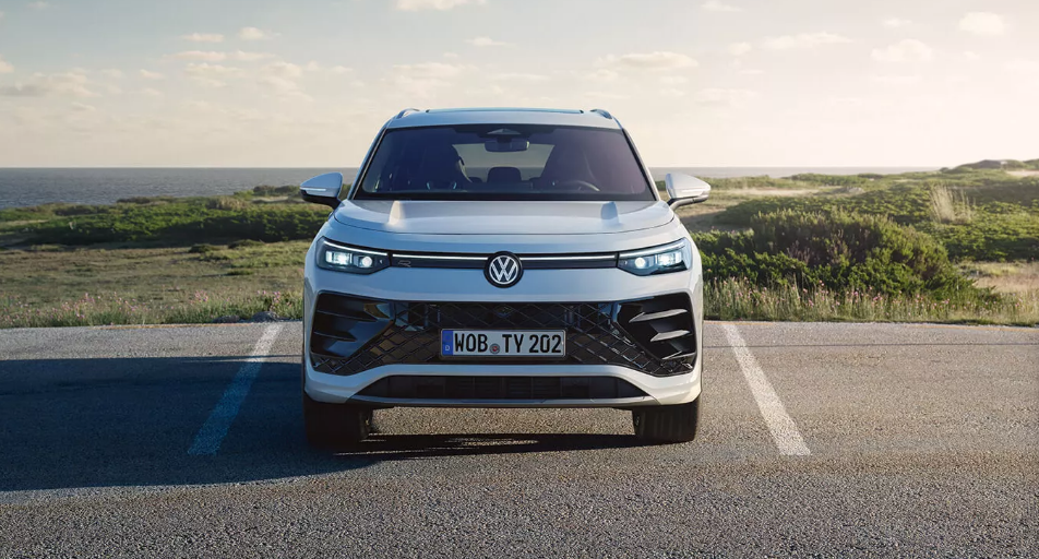 Volkswagen Tayron boasts a bold and mature design