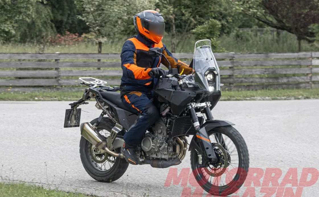 KTM Adventure 490 is expected to feature an all-new 490cc parallel-twin engine
