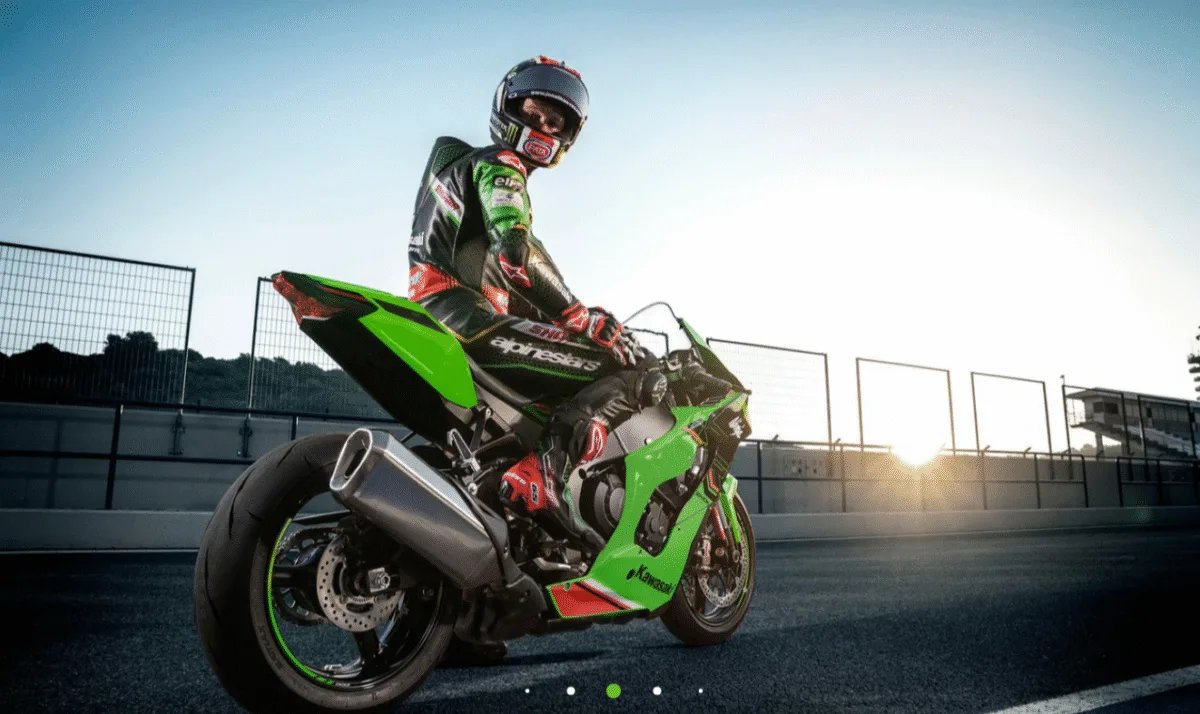 The design of the 2026 Kawasaki Ninja ZX-10R remains unchanged from the current generation model