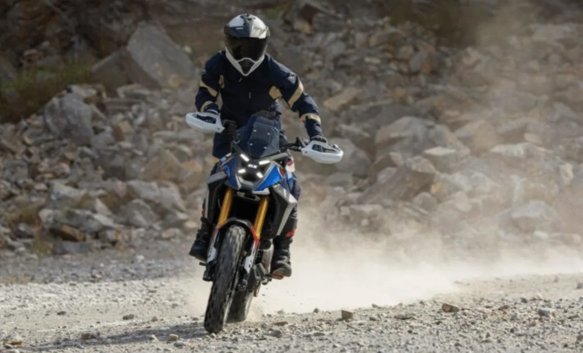 BMW F 450 GS Features Revealed Ahead of launch