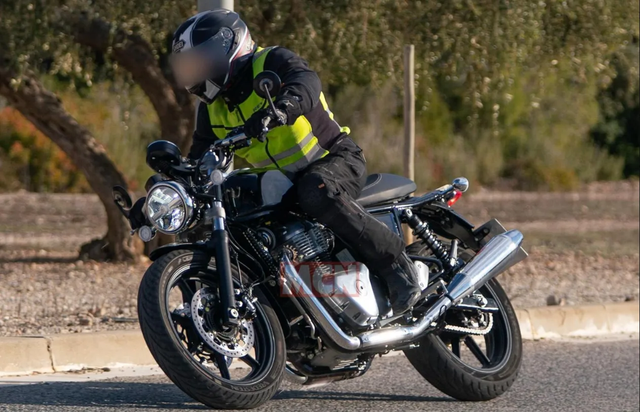 Royal Enfield Continental GT 750 Spied Testing