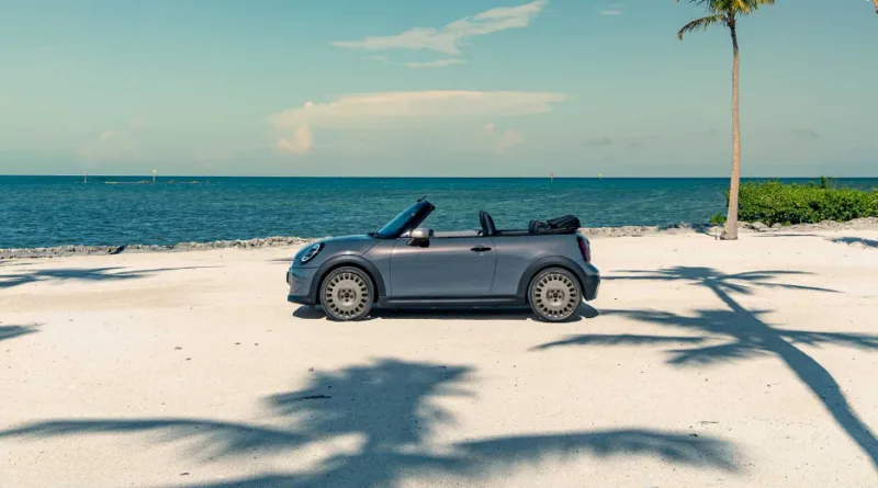 MINI Convertible Stardust Edition Launched in India
